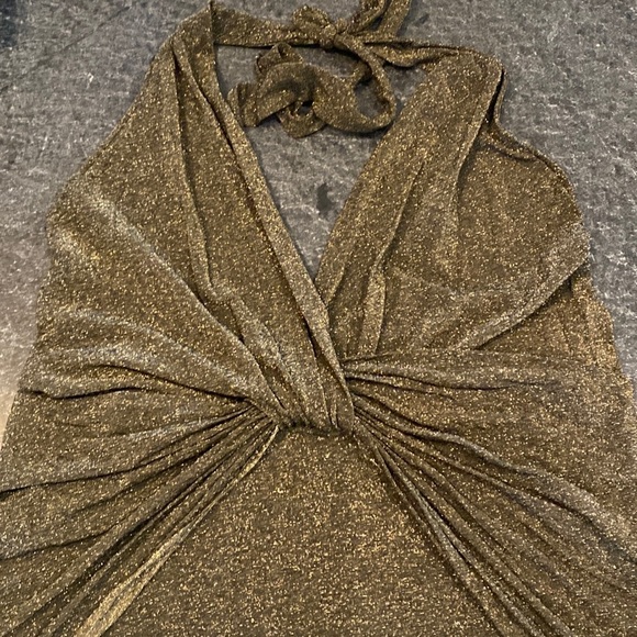 Halter bodycon shimmer dress - Picture 3 of 9